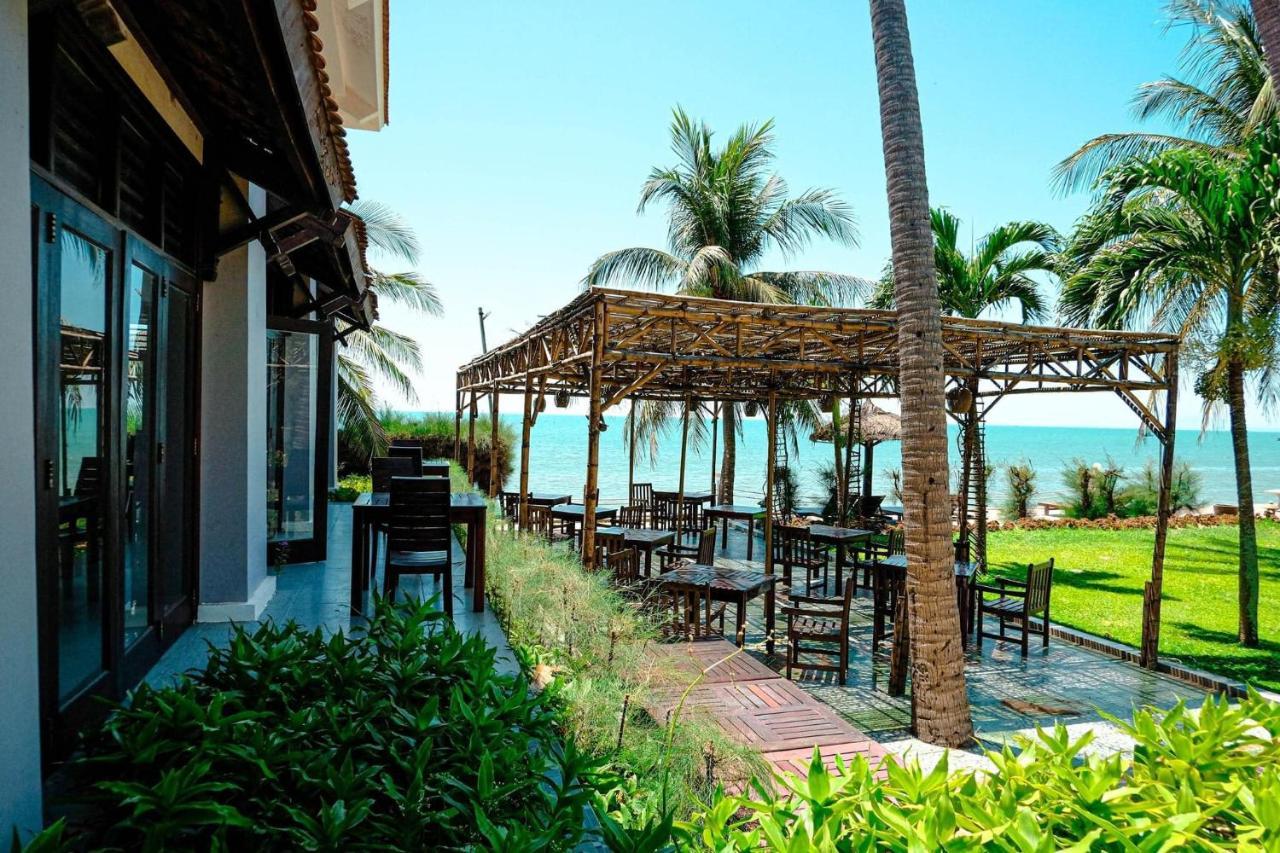 Muine Century Beach Resort & Spa Mui Ne Exterior photo