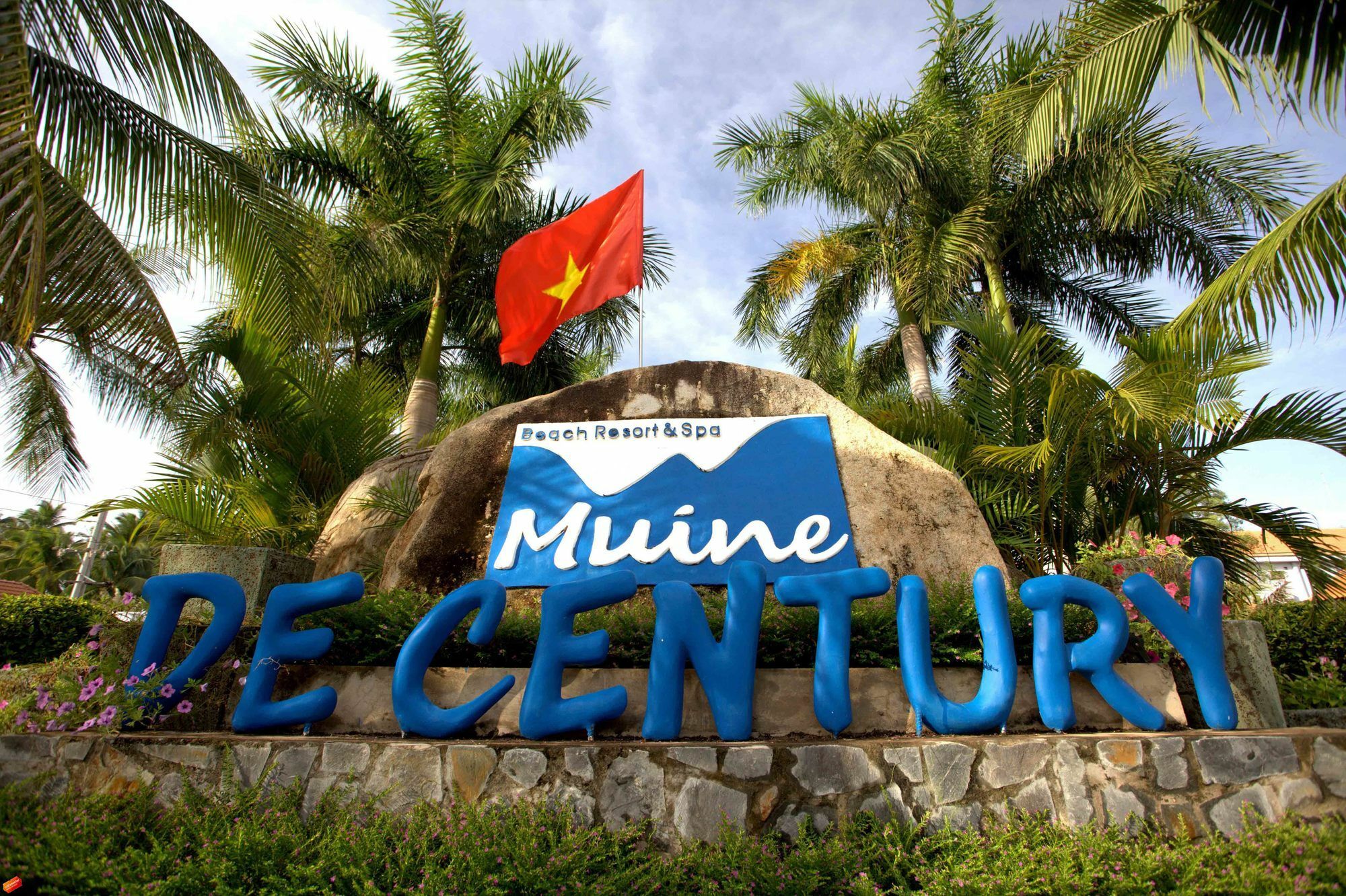 Muine Century Beach Resort & Spa Mui Ne Exterior photo